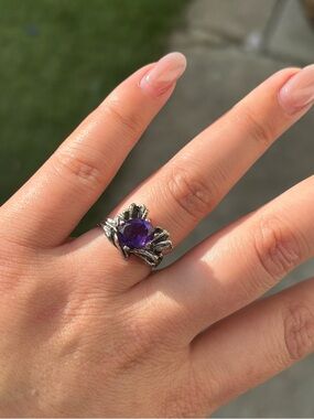 Vintage Estate Goth Art Nouveau Style Purple Stone Ring - Size 6.25